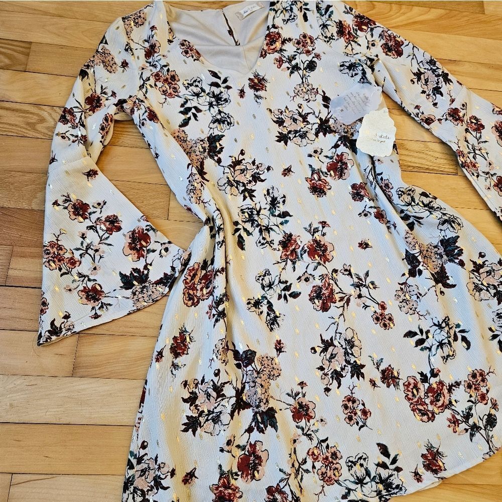 NTW Altar'd State Floral Dress - Picture 5 of 12